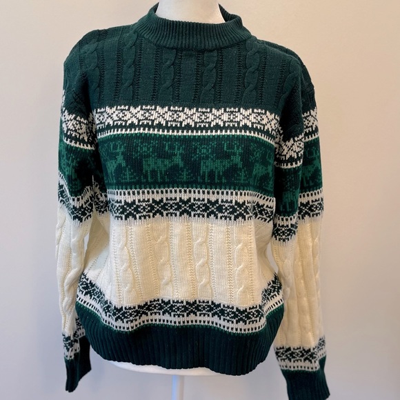 Vintage Sweaters - Vintage green and white fairisle sweater. Sz m.